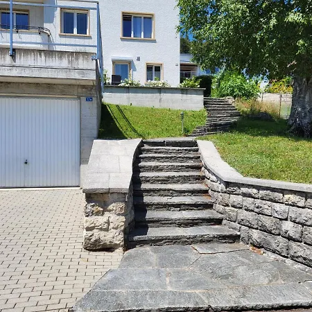 Les Petits Rosiers Apartament