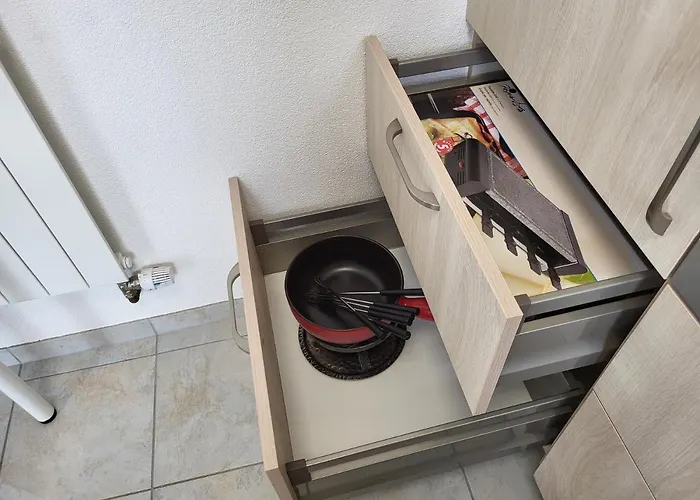 Les Petits Rosiers Apartament